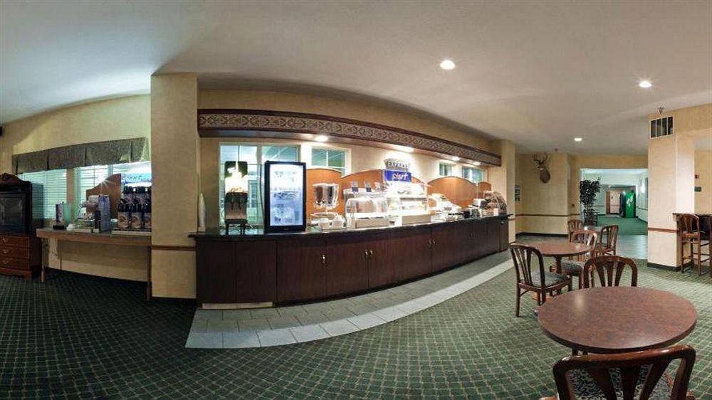圣伊尼亚斯智选假日酒店 外观 照片